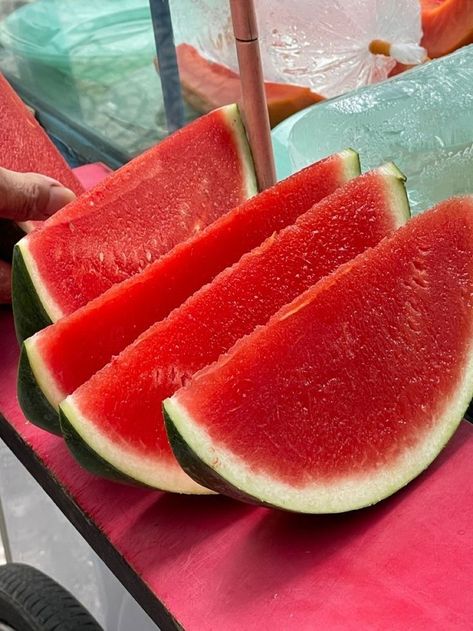 Summer Fruit Aesthetic, Watermelon Aesthetic, Fruit Smoothie Recipes Healthy, Healthy Food Motivation, Healthy Lifestyle Food, Food Is Fuel, Food Obsession, Cafe Food, Interesting Food Recipes