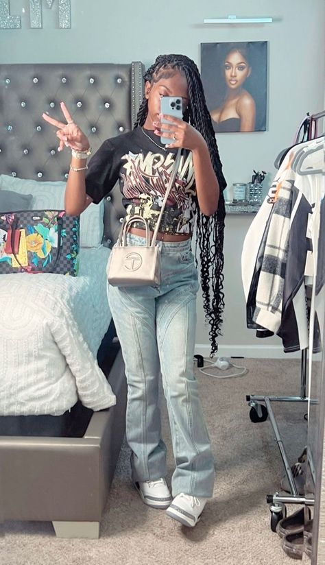 Urban Air Outfits, College Fdoc Outfit Hbcu, Outfit Inspo For School Black People, Sophomore Year Outfits, Teen Swag Outfits, Fly Outfit, Cute Birthday Outfits, Fasion Outfits, Stylish Summer Outfits