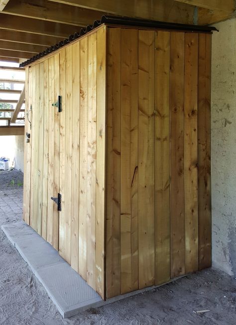 DIY Tool Shed Under Deck Tool Storage, Under Deck Shed, Under Deck Storage Shed, Lawn Tool Storage, Under Deck Storage, Bbq Shed, Under Deck, Lawn Mower Storage, Pallet Shed