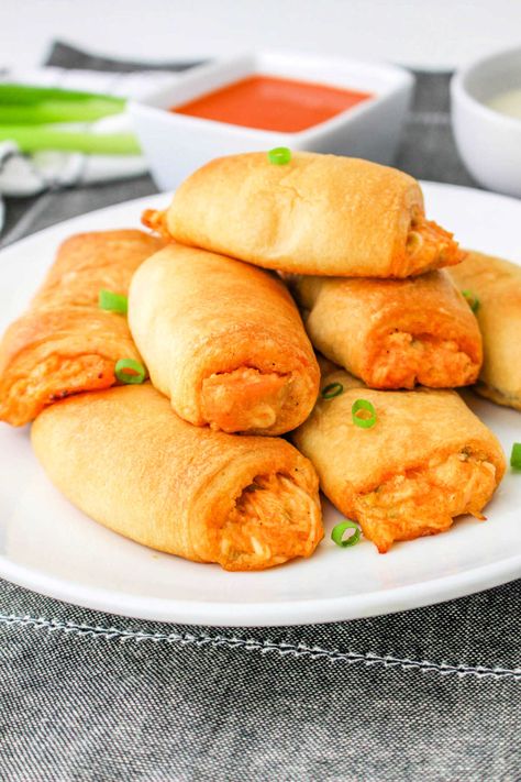 Crescent roll buffalo chicken rolls or roll ups are a fun meal or spicy Super Bowl appetizer idea. Using rotisserie or leftover chicken. Buffalo Chicken Rolls, Leftover Chicken Breast, Flexitarian Recipes, Chicken Roll Ups, Chicken Roll, Salsa Recipes, Superbowl Appetizers, Savory Salads, Delicious Appetizer Recipes