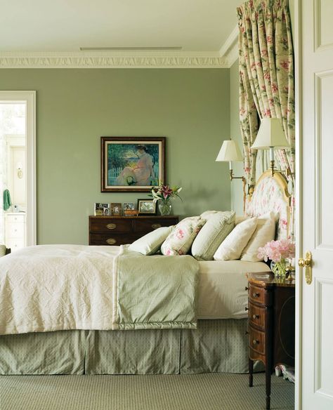 More feminine than a simple drop of fabric, but less domineering than a four-poster, a half-moon corona of gathered and lined chintz gives a bed height and decorative emphasis. English Bedroom Ideas, English Bedroom, Light Green Bedrooms, Green Bedroom Design, Georgian Interiors, Tranquil Bedroom, House Paint Interior, Green Bedroom, Green Walls