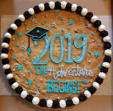 Graduation cookie cake Graduation Cookie Cake Designs, Cookie Cake Graduation Design, Grad Cookie Cake, Cookie Cake Graduation, Graduation Cookie Cake Ideas, Graduation Sheet Cake Designs, Graduation Cookie Cake, Cookie Cake Ideas, Graduation Sheet Cakes