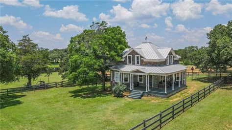 c.1920 Texas Farmhouse For Sale on 18+ Acres $954K - Country Life Dreams Country Mansion Farmhouse, Farm And Ranch Real Estate, Hillcountry Texas Homes, Houses For Sale Near Me Country, Homes For Sale In Texas, Texas Farmhouse, Tongue And Groove Walls, Standing Seam Roof, Soaker Tub