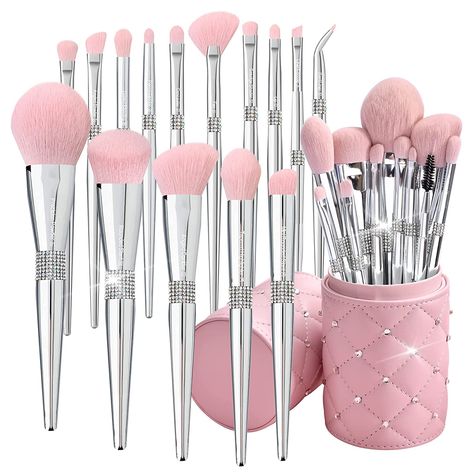 Make up Brushes Set with elegant Pink Brush Holder , absolutely cute and a must have! link provided! #sponsor Makeup Contouring, Pink Brush, Pink Makeup Brush, Blending Eyeshadow, Eye Makeup Brushes, Contour Brush, Soft Makeup, Foundation Powder, Makeup Brush Holders