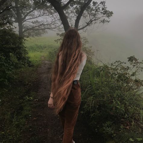 Long 2c Hair, Thigh Length Hair, Princess Long Hair, Faerie Hair, 2c Hair, Witchy Hair, Environmentally Friendly Living, Growing Your Hair Out, Rapunzel Hair