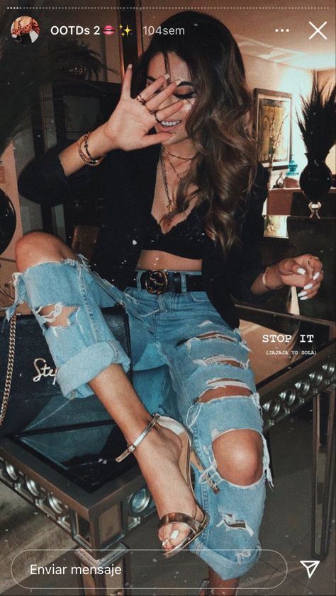 How To Style Ripped Jeans, Outfit Night, Boho Grunge, Going Out Outfits, Daily Look, Night Outfits, Ripped Jean, Ripped Jeans, Hijab Fashion