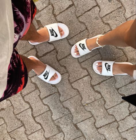 #nike #nikeslippers #couple Nike Shoes Photo, Alcoholic Drinks Pictures, Nike Slippers, Nike Slides, Black Love Couples, Pretty Shoes, Black Love, Pool Slides, Summer Aesthetic