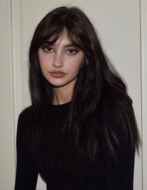 Feathered Bangs, Hair Inspiration Long, Girls With Black Hair, Hairstyles For Layered Hair, Goth Beauty, Long Hair With Bangs, Cut My Hair, Clothing Line, Love Hair