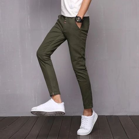 Ankle Pants Outfit Men, Ankle Pants Outfit, Smart Ankle Pants, Casual Men Pants, Stylish Men Wear, Smart Casual Menswear, Slim Fit Chino Pants, Pants Outfit Men, Trousers White