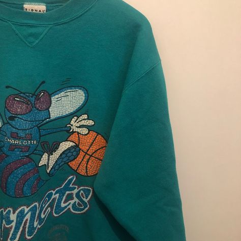 Vintange NBA Crewneck Sweatshirt. Charlotte Hornets. Ball. NBA Nba Sweatshirt, Vintage Nba Sweatshirt, Charlotte Hornets, Hornet, Nba, Crew Neck Sweatshirt, Graphic Sweatshirt, Crew Neck, Sweatshirts