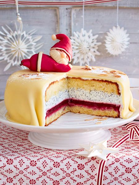 Zu dem Tortenrezept findet ihr hier, wie ihr dieses süßen Nikolaus ganz einfach nachmacht. #weihnachten #nikolaus #backen #weihnachtstorte Marzipan Cake, Healthy Recipes Easy Snacks, Cake Games, Naked Cakes, Spice Cupcakes, Cinnamon Cream Cheese Frosting, Easy Smoothie Recipes, Perfect Pies, Pumpkin Cupcakes