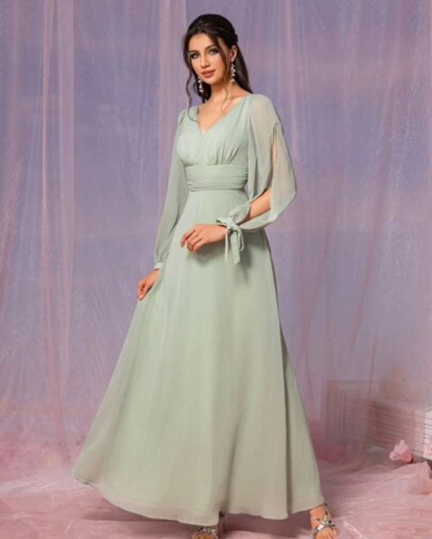 Sage Green Dress Long Sleeve, Sage Green And Champagne Wedding, Bridesmaid Dresses Sage Green, Bridesmaid Dress Long Sleeve, Flower Maiden, Bridesmaid Dresses Dusty Sage, Sage Bridesmaid Dresses, Long Sleeve Bridesmaid Dress, Light Green Dress