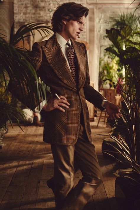 Classy Men Outfits, Costume Beige, Academia Outfits, Classy Men, Vintage Suits, Pose Reference Photo, Men Vintage, Gentleman Style, Photo Reference