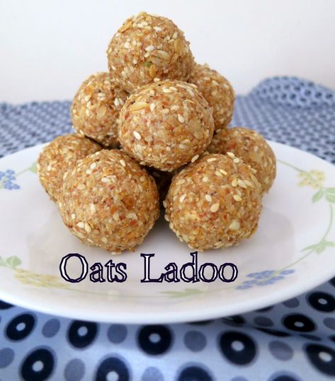 Oats Recipes Indian, Laddoo Recipe, Maharashtrian Food, Diwali Sweets Recipe, Easy Indian Dessert, How To Make Oats, Burfi Recipe, Breakfast Cookies Healthy, Healthy Sweet Snacks