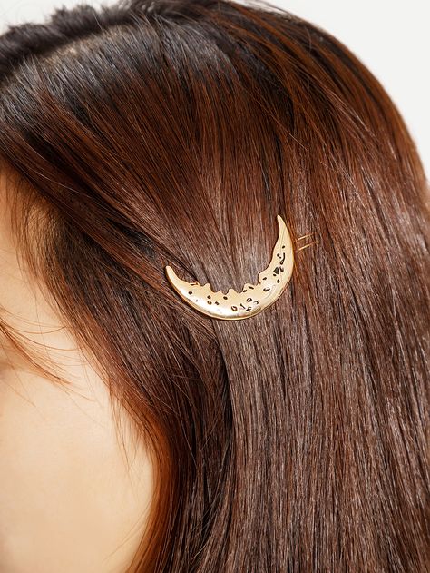 Shop Moon Shaped Hairpin online. SheIn offers Moon Shaped Hairpin & more to fit your fashionable needs. Moon Hair Accessories, Moon Hair, Jewelry Victorian, Gold Hair Clips, Hair Things, Gold Hair Accessories, Wiccan Jewelry, Casual Hairstyles, Head Accessories