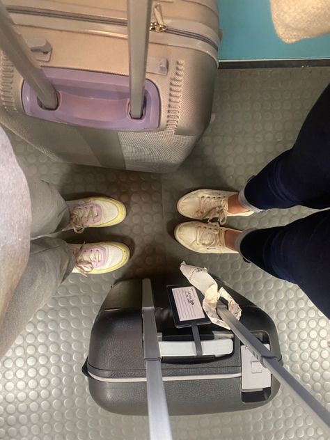 Two girls’ shoes and their suitcases next to them Besties Airport Pictures, Airport Friends Pictures, Travelling With Best Friend Aesthetic, Traveling With My Best Friend, Two Friends Traveling, Friends Airport Pictures, Airport Aesthetic With Friends, Airport Aesthetic With Bestie, Bff Travel Aesthetic