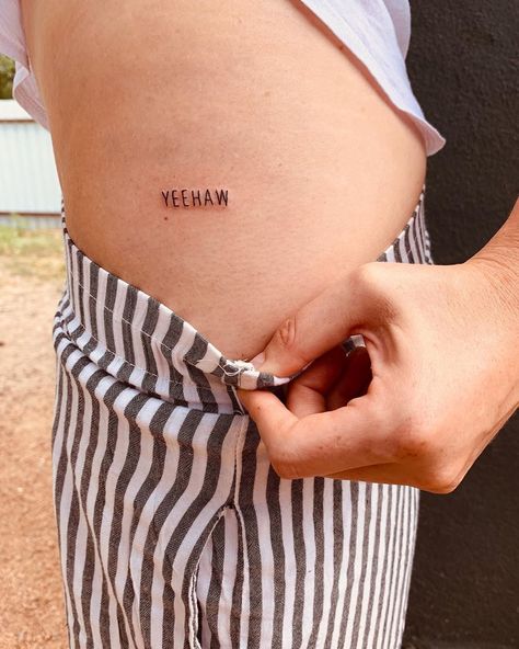 yeehaw!    #westtexas #tejas #bigbend #marfatexas #slowpokemarfa #bachloretteparty #tinytattoo #smalltattoo #minitattoo #texastattoo #handpoke #stickandpoke #handpokedtattoo #hiptattoo #girlswithtattoos #roadtrip #travelblogger Matching Texas Tattoos, Yeehaw Tattoo, Nashville Tattoo, Cowboy Boot Tattoo, Cowboy Hat Tattoo, Texas Tattoos, Country Tattoos, Cowboy Tattoos, Cowgirl Tattoos