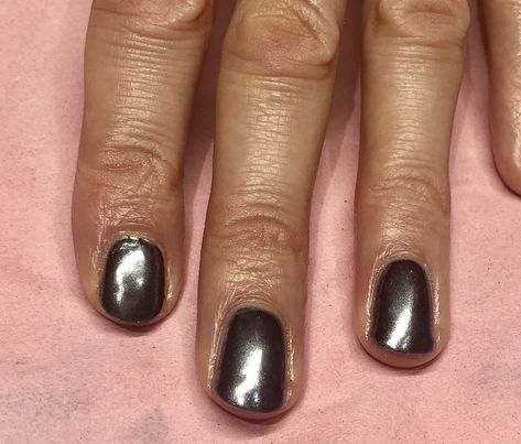 Gunmetal Nails, Pink Streaks, Best Nails, Guys Eyebrows, Daisy Nails, Caramel Balayage, White Chrome, Caramel Hair, Nails White