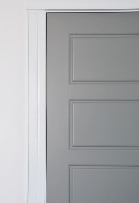 DIY tutorial for getting factory finish gray painted interior doors. PARA Paint's Courtyard was the perfect match for the IKEA Lindigo/Bobdyn gray cabinetry. Gray Interior Doors, Farmhouse Paint Colors Interior, Grey Interior Doors, Diy Interior Doors, Painted Interior Doors, Farmhouse Paint Colors, Farmhouse Paint, Grey Doors, Interior Color Schemes