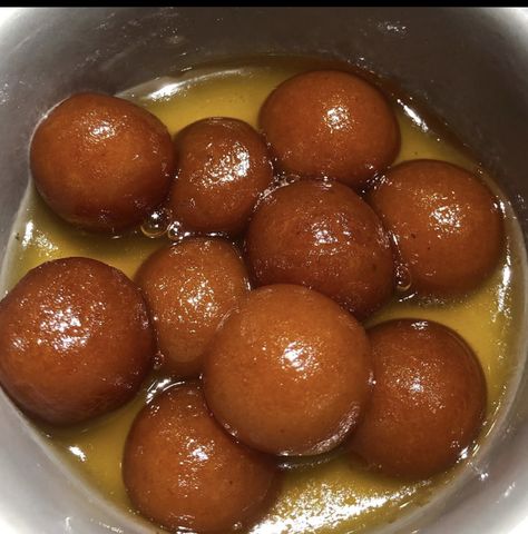 Gulab Jaman, Gulab Jamun, Indian Recipe, Phone Background Patterns, Indian Sweets, Italian Women, Girly Shoes, Phone Background, Indian Recipes