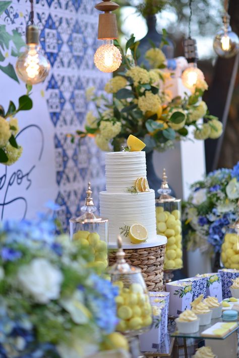 Italian Baby Showers, Italian Bridal Showers, Lemon Themed Party, Mood Wedding, Azulejos Tiles, Lemon Themed Bridal Shower, Lemon Theme, Italian Theme, Bridal Shower Inspo