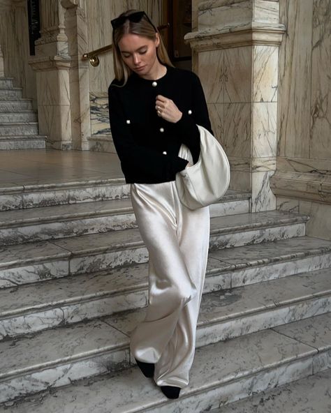 Collarless Jacket Outfit, Silk Pants Outfit, Study Outfit, Job Clothes, Polished Casual, Classy Outfits For Women, Classic Style Outfits, Winter Fashion Outfits Casual, Collarless Jacket