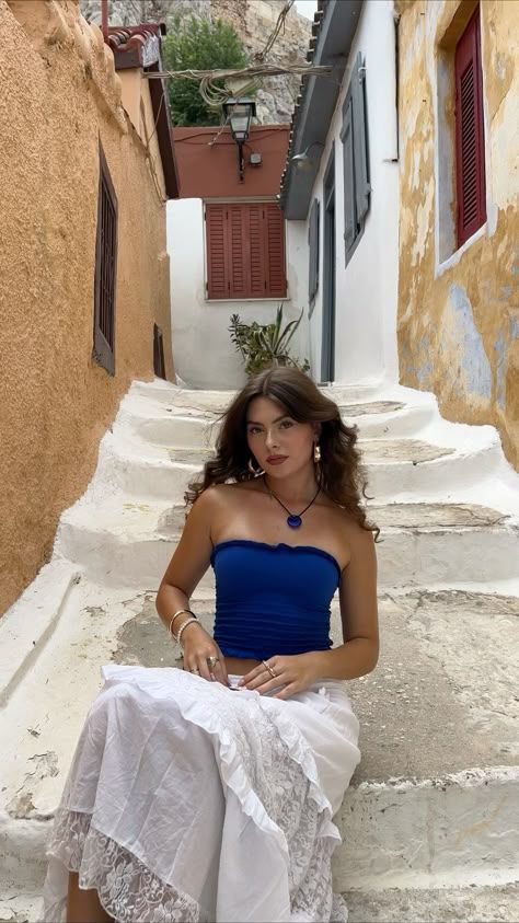 Outfit For Summer Vacation, Vacation To Italy Outfits, Europe Summer 2025 Outfits, Italian Vacation Aesthetic Outfit, Cold Spain Outfits, Greek Isles Outfits, Italian Theme Outfit, Island Princess Outfit, Outfits To Wear In Rome Italy