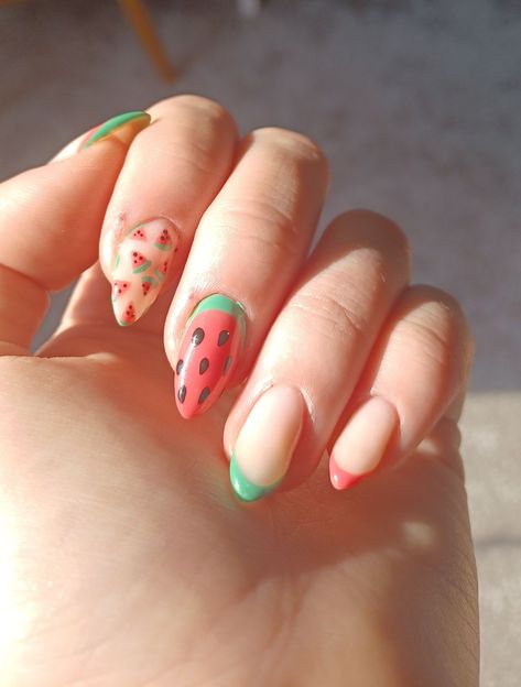 gel polish on natural nails, tri-color watermelon design on nude base with alternating french tip and pattern nails Nails Watermelon Design, Summer Watermelon Nails, Watermelon French Tip Nails, Nails Watermelon, Gel Polish On Natural Nails, Polish On Natural Nails, Nail Options, Pattern Nails, Kids Nail Designs