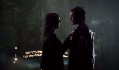 %u2018Vampire+Diaries%u2019:+Damon+&+Elena+Will+Never+Have+Another+Rain�Kiss Damon Carrying Elena, Damon Y Elena, Rain Kiss, Damon Elena, Gilbert Aesthetic, Elena Damon, Future Aesthetic, Kissing In The Rain, Tomorrow Is Another Day