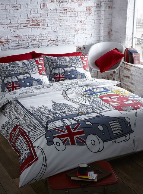 I wish you #London dreams tonight :) London Room, London Bedroom, British Decor, London Theme, British Things, Room London, Bedding Sets Online, Bed Sets, Boy's Bedroom