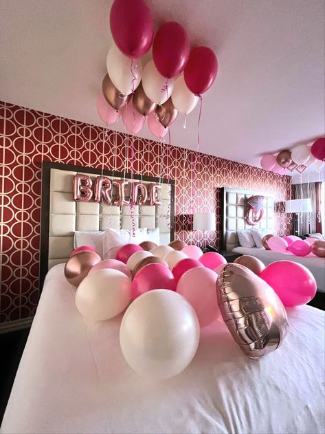 Rose Gold Bachelorette, Rose Gold Party Decorations, Bridal Room Decor, Bachelorette Vegas, Bachelorette Balloons, Rose Gold Party Decor, Gold Bachelorette, Bridal Room, Bach Bash