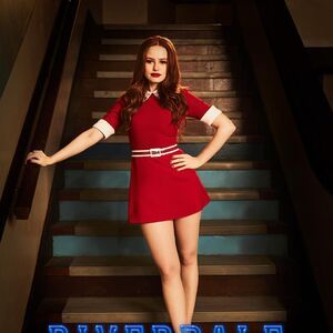 Cheryl Blossom Aesthetic, Cheryl Style, Riverdale Fashion, Cheryl Blossom Riverdale, Riverdale Cheryl, Gossip Girl Outfits, Movie Inspired Outfits, Betty And Veronica, Where To Buy Clothes