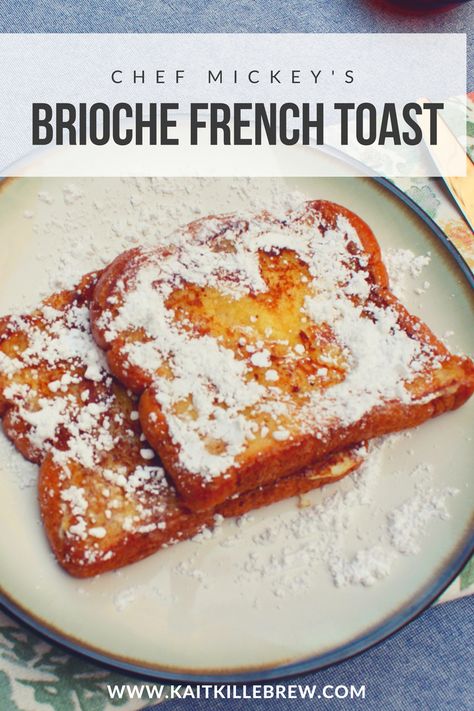 Disney French Toast, Disney Breakfast Recipes, Disney World Food Recipes, Disney Recipes Copycat, Countdown To Disney, Disneyland Recipes, Toast Restaurant, Brioche French Toast Recipe, Disney Breakfast