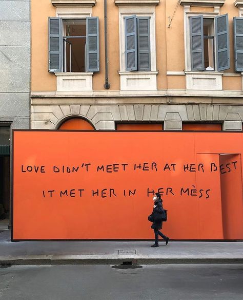 PLASTIK on Instagram: “street art/intervention by @pietro.terzini #hermes” Art Intervention, Hermes Store, Graffiti Artwork, Fashion Industry, Endless Summer, Images Gif, Pretty Words, Marketing Campaigns, Random Things