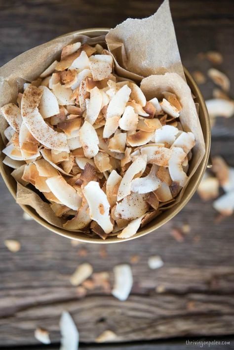 How to Make Toasted Coconut Chips Coconut Chips Recipe, Homemade Chips Recipe, Toasted Coconut Chips, Paleo Snack, Easy To Make Snacks, Aip Paleo Recipes, Homemade Chips, Low Carb Snack, Zucchini Chips