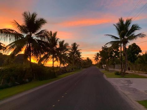 Micronesia Aesthetic, Pohnpei Micronesia, Local Girl, Pacific Islander, Federated States Of Micronesia, Local Girls, Samoa, Country Roads, Australia