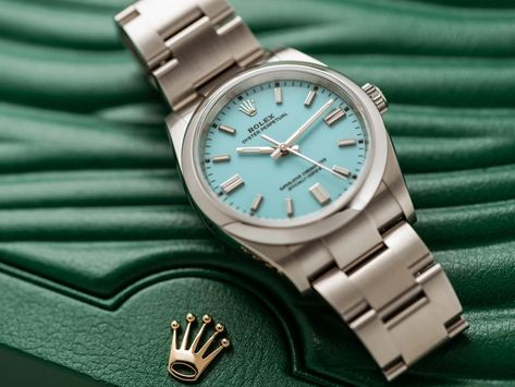 The 5 best Tiffany blue watches Tiffany Blue Watch, Tiffany And Co Watch, Rolex Tiffany Blue, Tiffany Watch, Tiffany Watches, Eggshell Blue, Blue Watches, Manifestation Board, Rolex Oyster