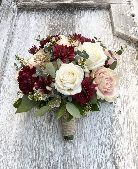 Wedding Attire For Mother Of Groom, Burgundy Blush Wedding Bouquet, Burgundy Blush Bridesmaid Bouquet, Burgundy Bridal Bouquet Real Flowers, Simple Burgundy Bouquet, Wedding Bouquets Bridesmaids Red, White Blush Pink Burgundy Bouquet, Bouquet Of Flowers Burgundy, Maroon And White Wedding Bouquets