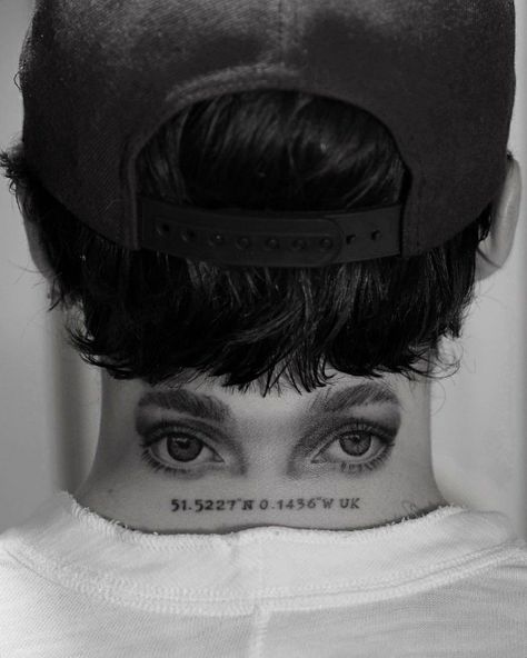 Simbols Tattoo, Small Girly Tattoos, Son Of David, Hiking Tattoo, Nicola Peltz, Back Of Neck Tattoo, Black Couple Art, Brooklyn Beckham, Neck Tattoo For Guys