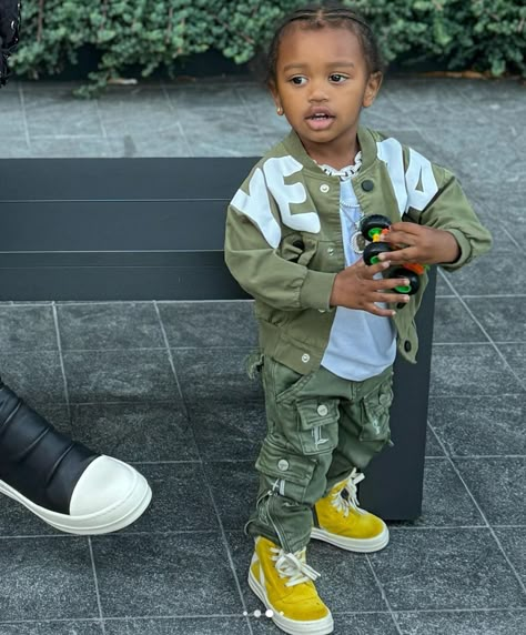 Black Boy Outfits Kids, Little Boy Outfits Black Boys, Toddler Boy Outfits Black Boys, Toddler Streetwear, Black Toddler Boy, Toddler Boy Fashion Swag, Boy Outfits Aesthetic, Toddler Birthday Outfit, Kash Doll