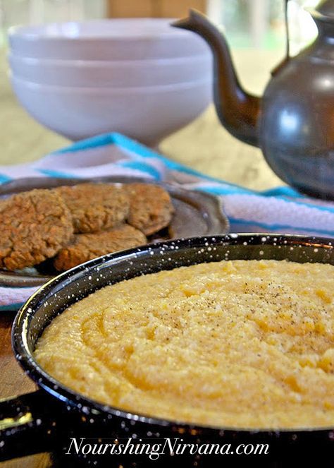 Creamy Yellow Grits — Nourishing Nirvana Corn Porridge, Yellow Grits, Grits Breakfast, Corn Grits, Southern Breakfast, Creamy Grits, Cheesy Grits, Grits Recipe, Vegan Entree