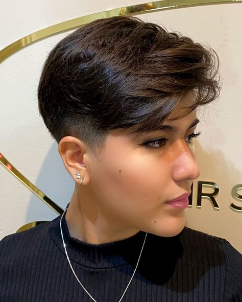 Crew Haircut, Pixies Haircut, Pixie Undercut, Undercut Long Hair, Bob Hairstyles For Thick, Short Hair Pixie Cuts, Short Hair Undercut, Short Hairstyles For Thick Hair, Very Short Hair