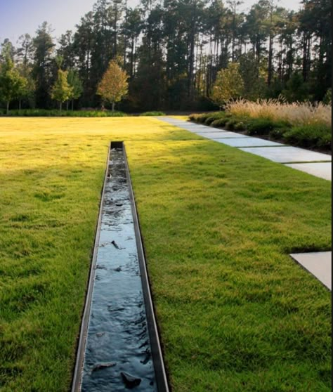 Water Rill, India Landscape, Water Trough, Garden Types, Landscape Architecture Design, Water Features In The Garden, San Francesco, Water Element, Water Design