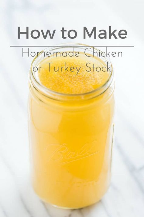 How to Make Homemade Chicken or Turkey Stock | Get Inspired Everyday! Canning Turkey, Paleo Basics, Turkey Stock Recipe, Turkey And Dumplings, Turkey Vegetable Soup, Miracle Broth, Turkey Pieces, Paleo Soups, Summer Savory