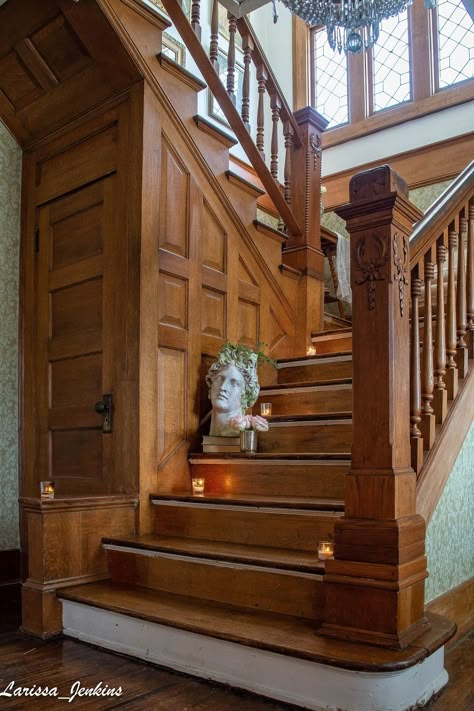 Historic Staircase Restoration Historic Staircase, Wooden Staircase Railing, Craftsman Staircase, Victorian Stairs, Victorian Staircase, Farmhouse Stairs, Staircase Landing, Wooden Staircase, Handrail Design