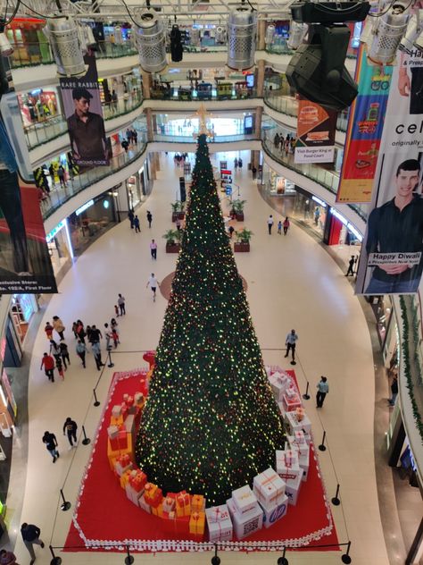 Rahul Raj Mall, Surat Vr Mall Surat Snapchat, Shopping Mall, Christmas Tree, Christmas, Quick Saves