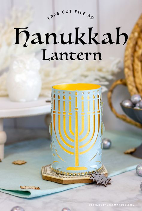 Diy Hanukkah, Hanukkah Crafts, How To Celebrate Hanukkah, Hanukkah Decorations, Hanukkah Menorah, Silhouette Christmas, Papercraft Templates, Cricut Free, Menorah