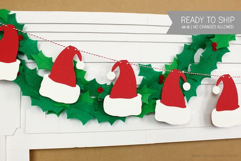 Hat Garland Diy, Santa Hat Garland, Santa Garland, Hat Garland, Diy Christmas Door Decorations, 50 Party, Birthday Party Ideas For Kids, Party Ideas For Kids, Garland Diy