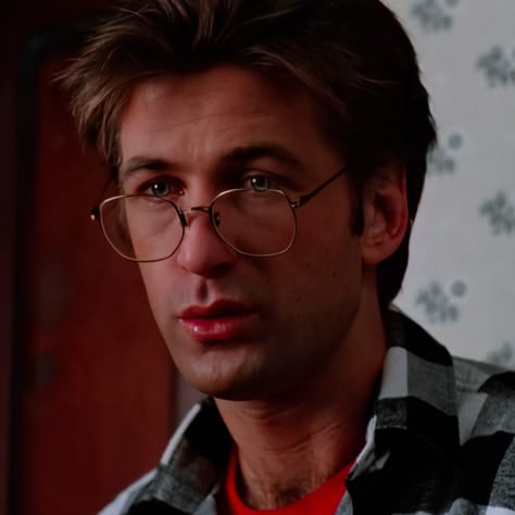 Adam From Beetlejuice, Alec Baldwin 90s, Geena Davis Beetlejuice, The Maitlands Beetlejuice, Beetlejuice Maitlands, Alec Baldwin Beetlejuice, Beetlejuice Icon, Adam Beetlejuice, Beetlejuice Adam