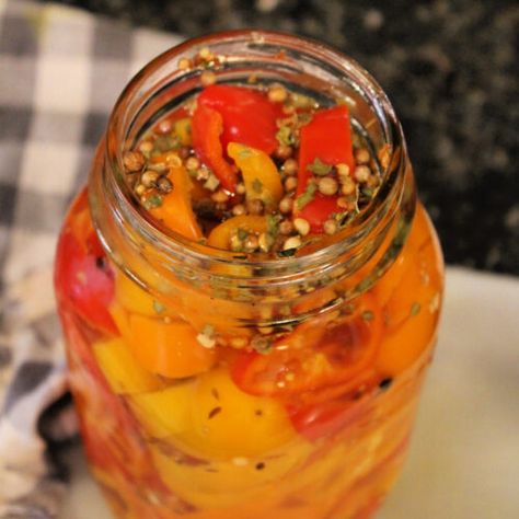 Sweet Pickled Peppers, Pickled Mini Sweet Peppers, Spicy Sweet Pickles, Canning Sweet And Spicy Pickles, Pepperchini Recipes Canning, Sweet And Spicy Pickled Green Tomatoes, Small Batch Pickled Banana Peppers, Pickled Sweet Peppers, Pickled Hot Peppers